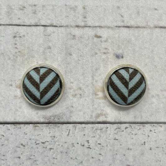 Black & Gray Herringbone Fabric Stud Earrings