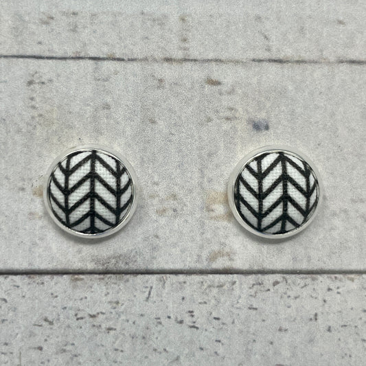 White and Black Herringbone Fabric Stud Earrings