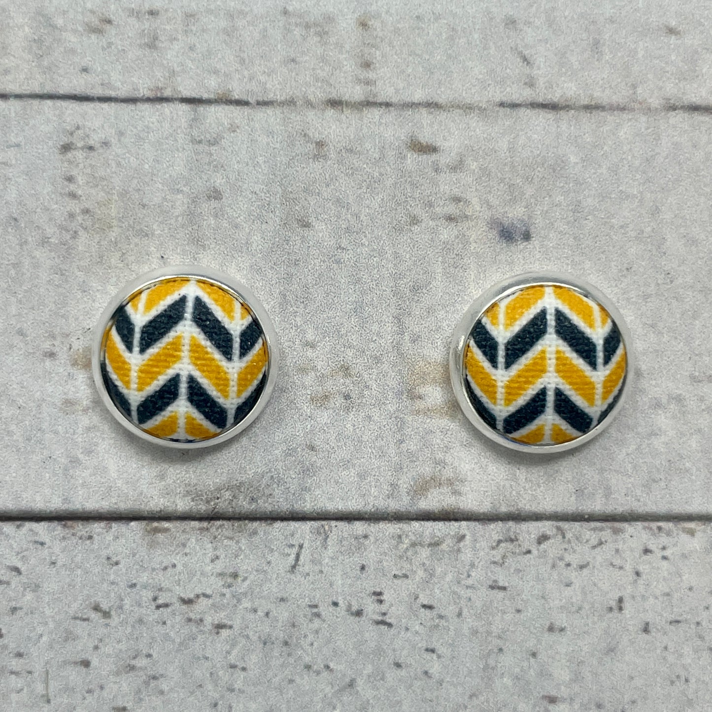 Gold, Navy, & White Herringbone Fabric Stud Earrings